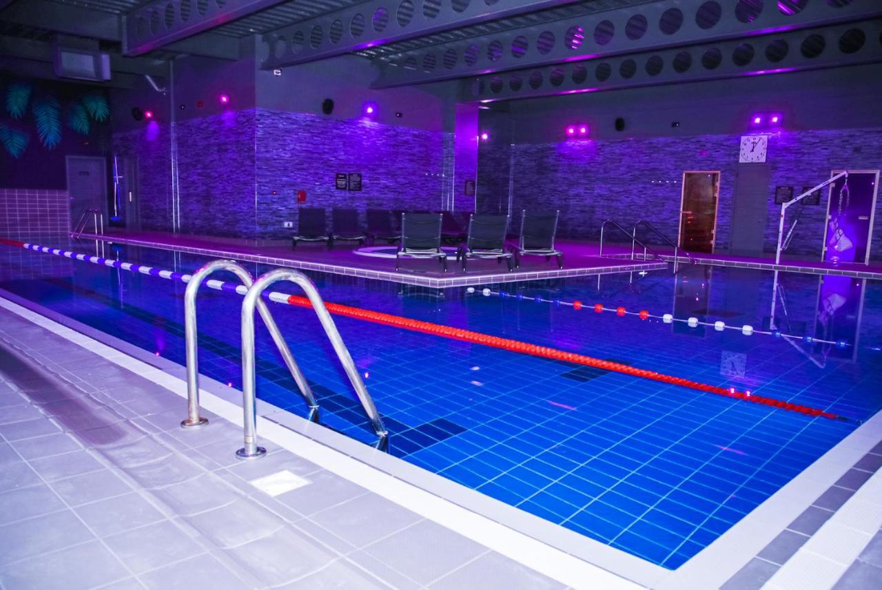 Village Hotel Basingstoke Zewnętrze zdjęcie
